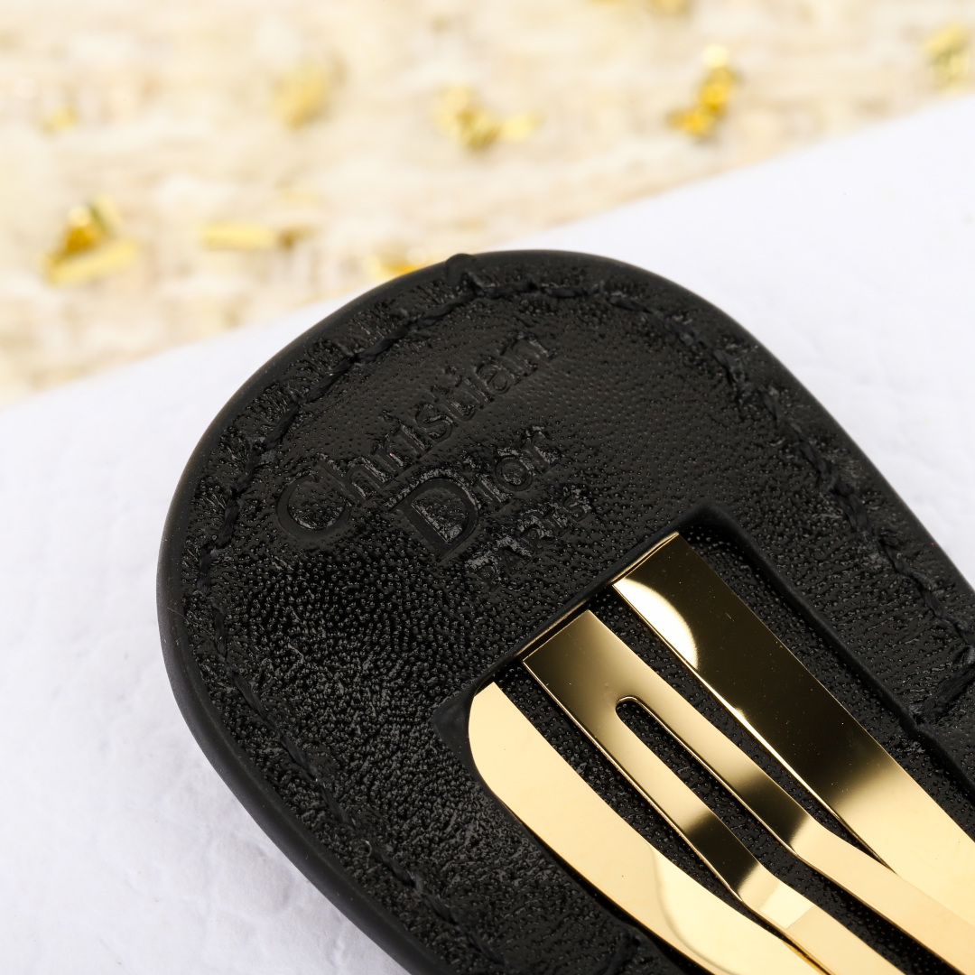 Dior calfskin hair clip