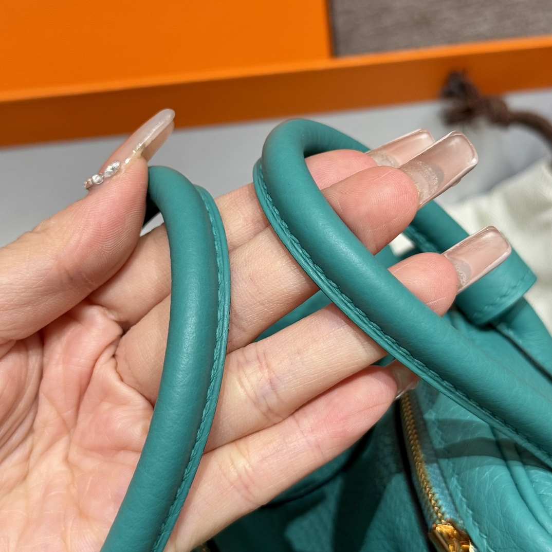 Hermès Lindy U1Vert verone handbag (handmade to order)