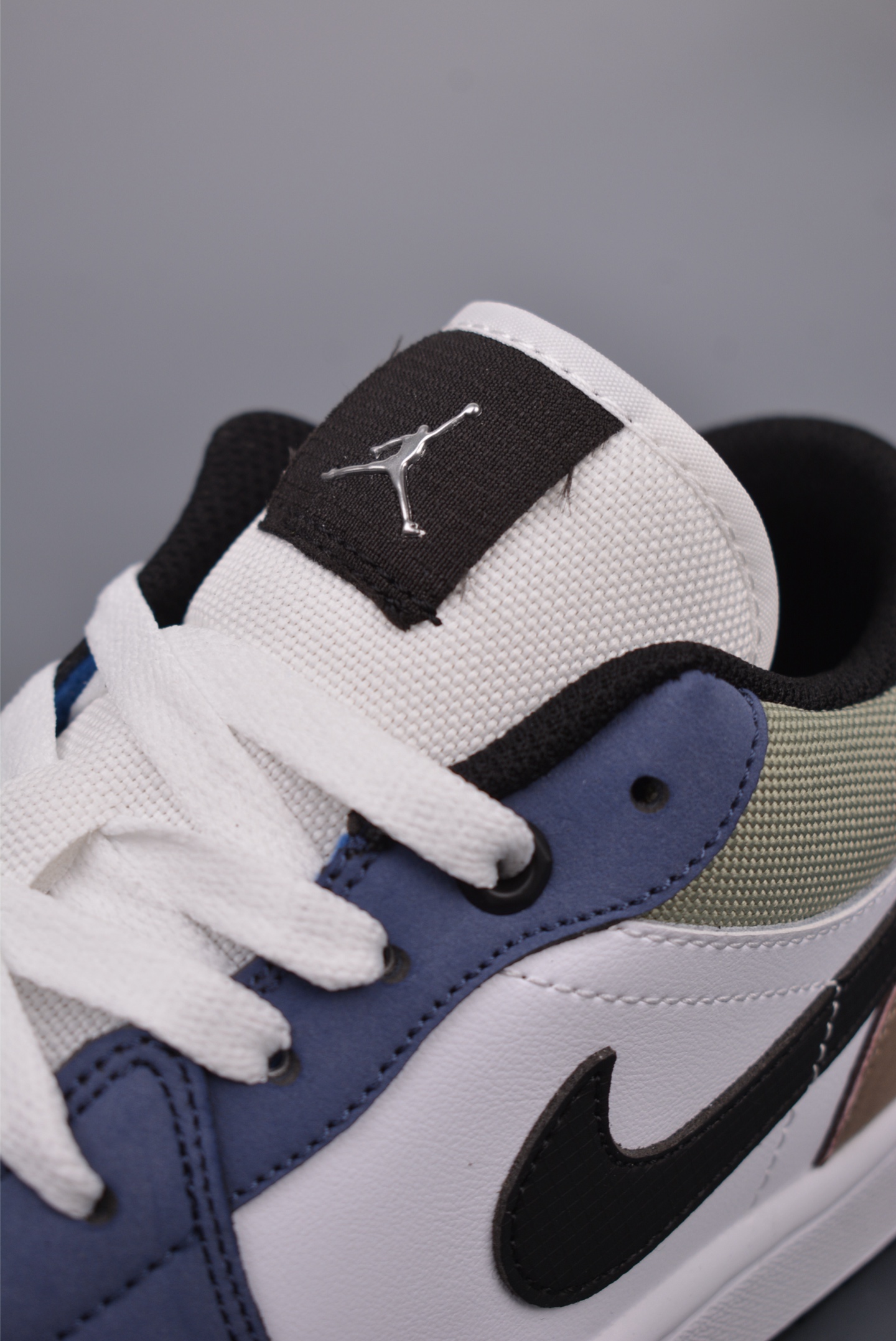 Air Jordan 1 LOW Diffused Blue HV5973-101