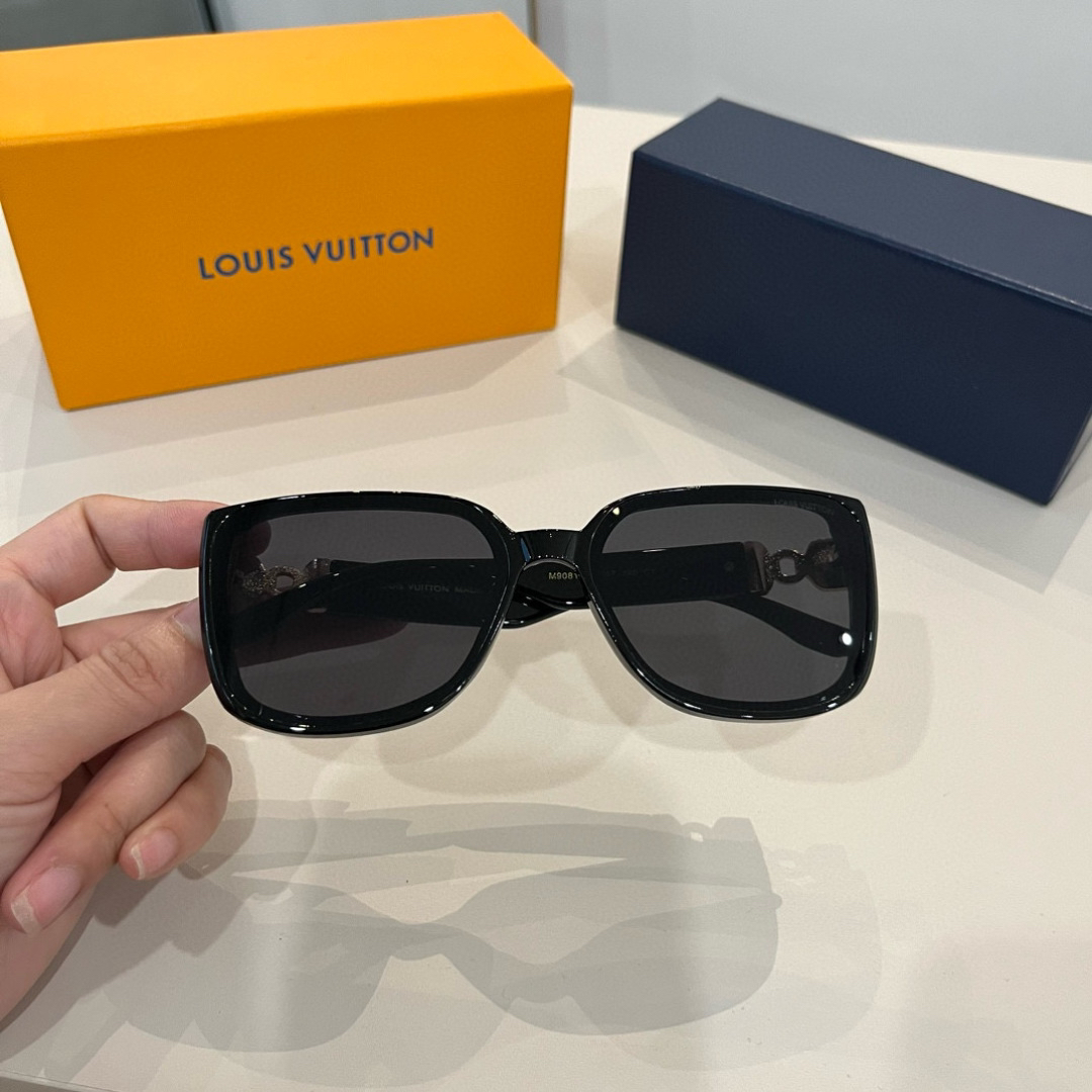 Louis Vuitton Square Frame Sunglasses