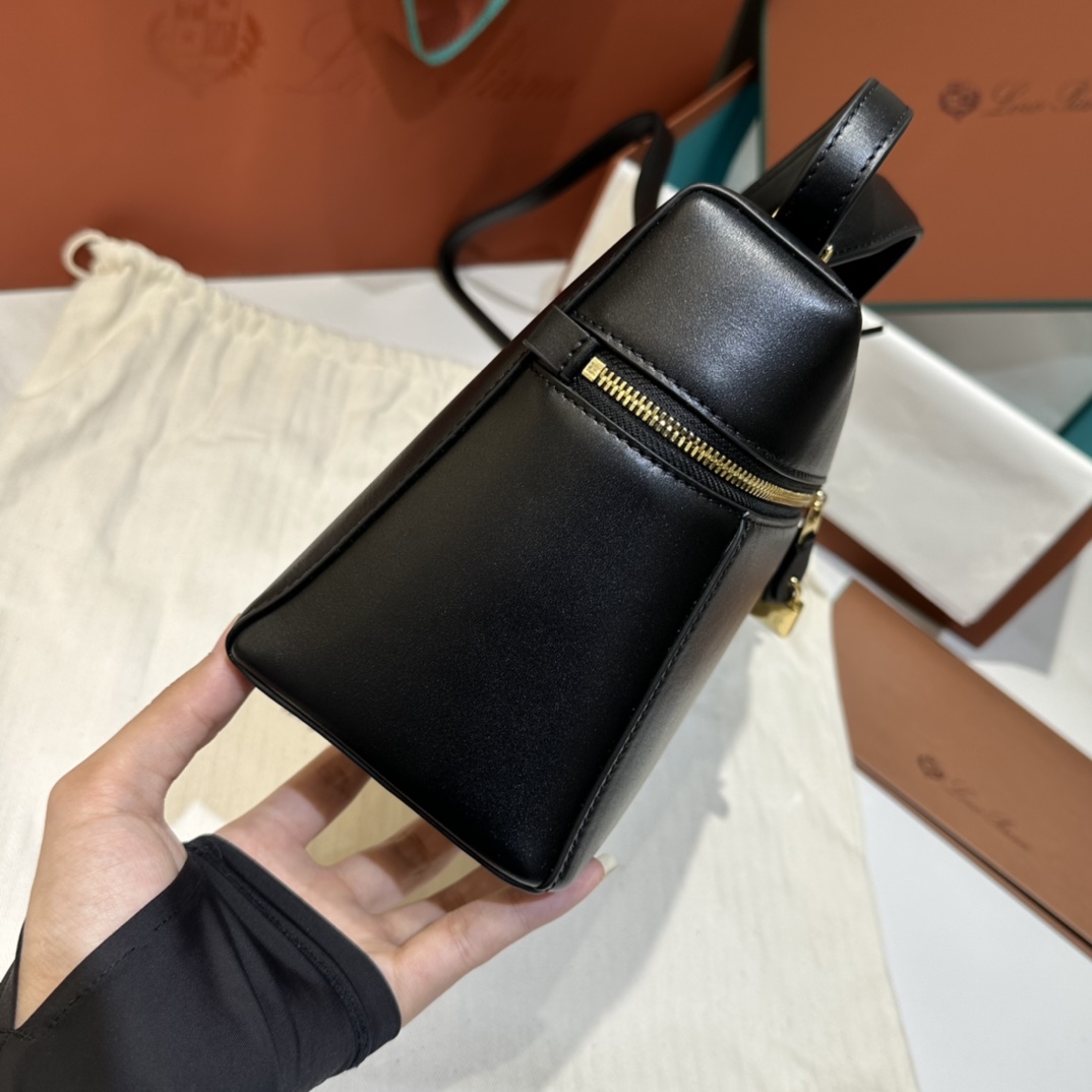 Loro Piana Extra L27 bag