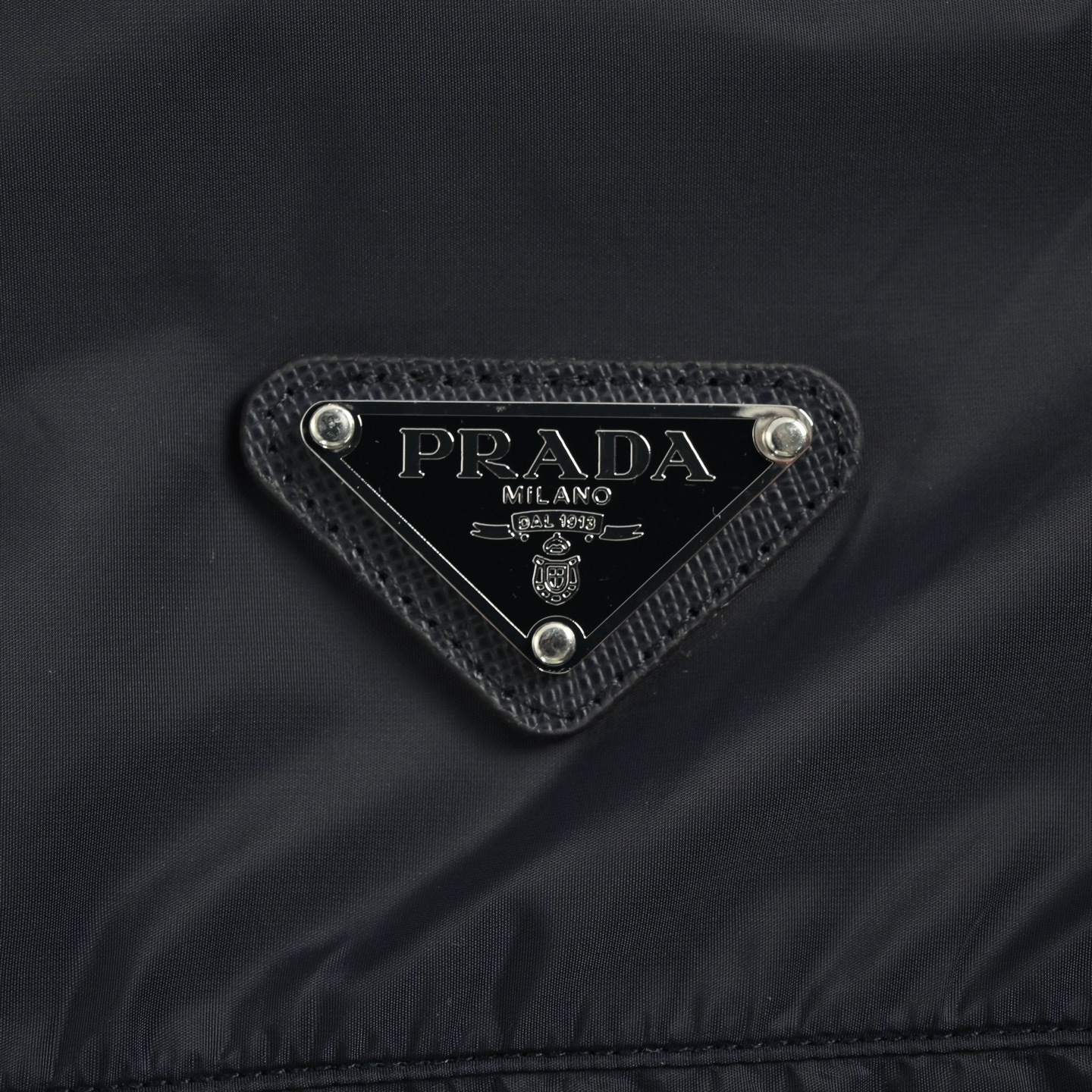 Prada 25Fw triangle logo contrast zip recycled nylon hooded jacket