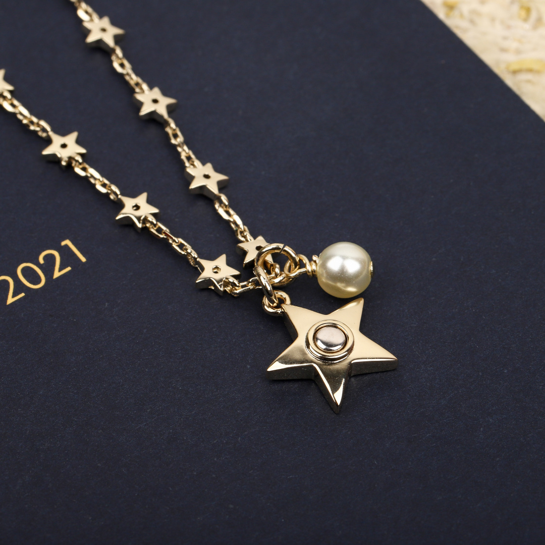 Dior New Pentagram Necklace