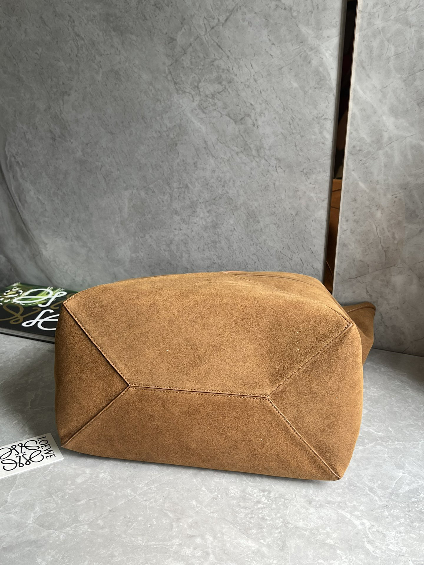 Loewe zzle Fold Large Leather Bag 0692