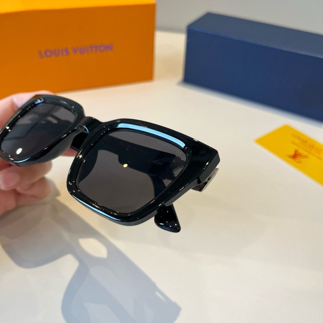 Louis Vuitton Square Frame Sunglasses