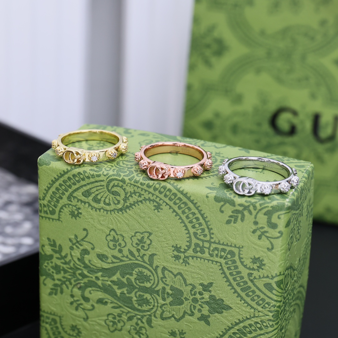 GUCCI diamond GG ring