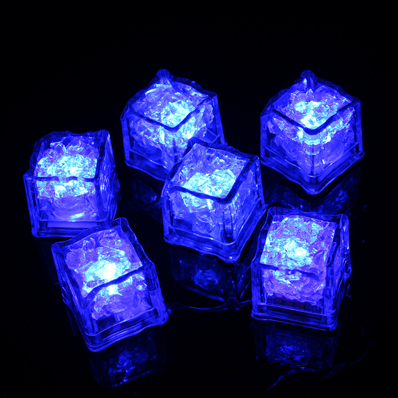 🧊🧊Multi-color Flashing LED Illuminated Ice Cubes - (Unique Party Supplies)