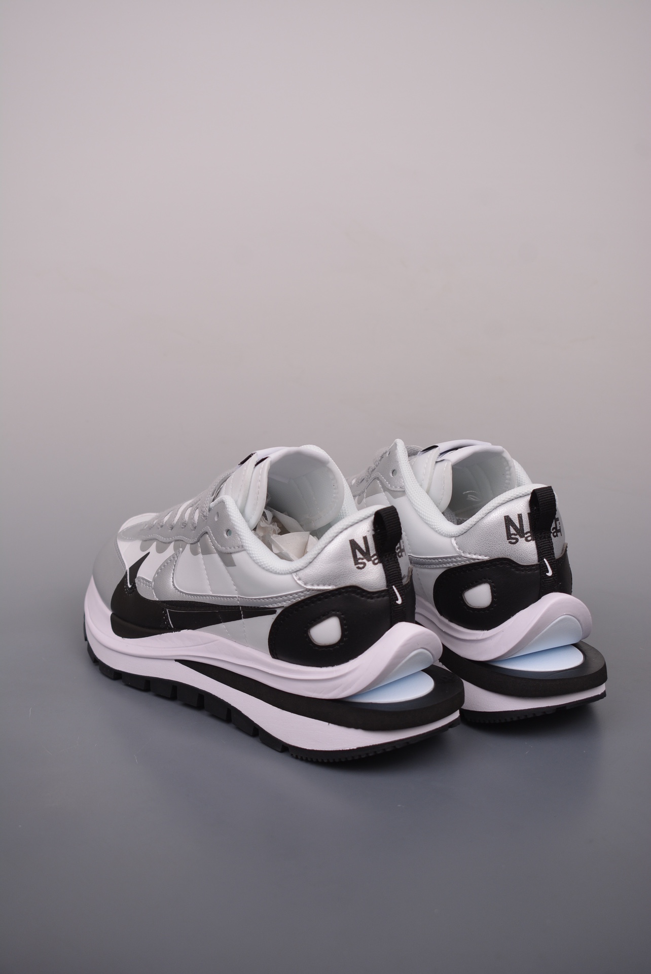 Sacai x Nike VaporWaffle 3.0 Sliver White Black DD1875-201