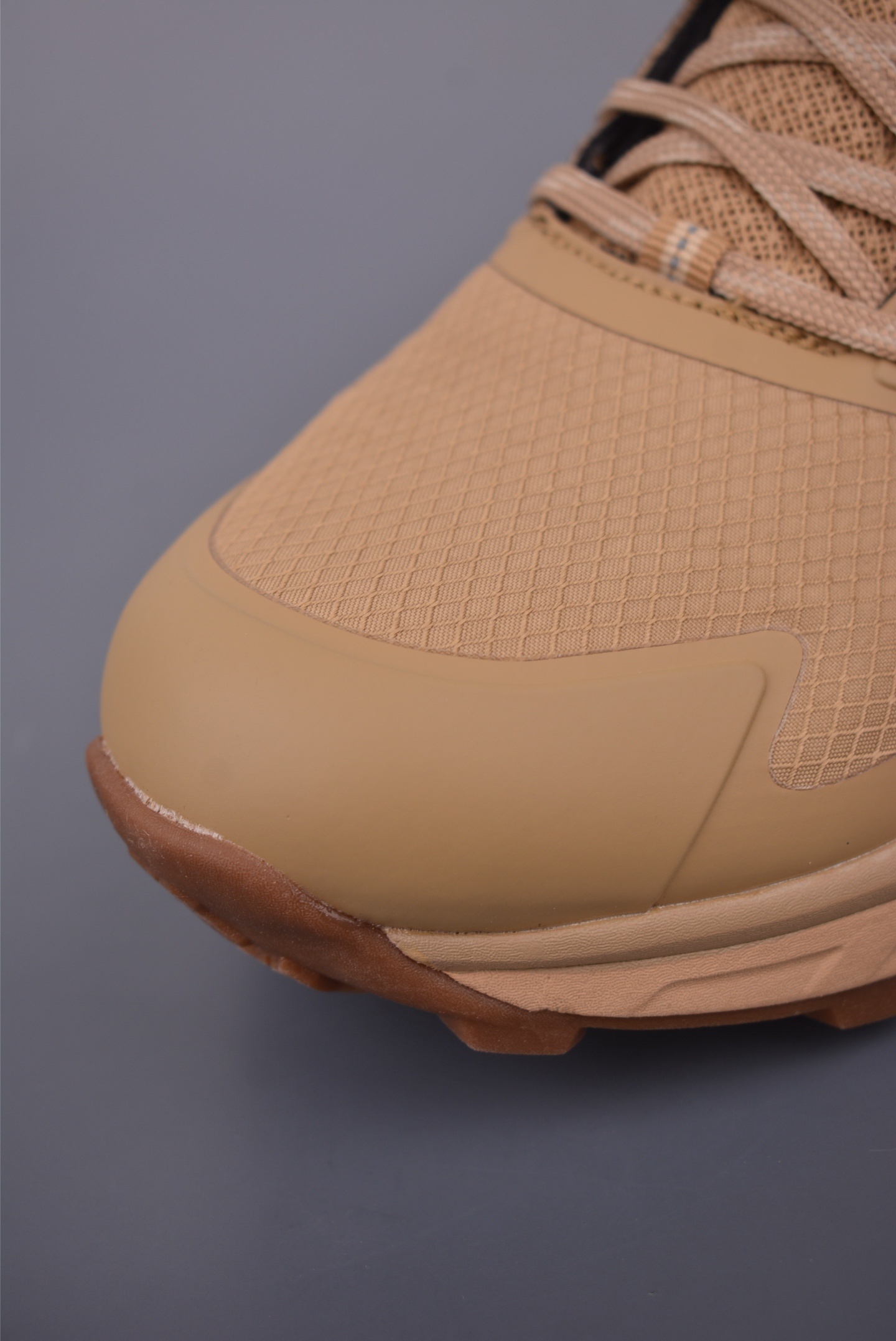 The North Face Mountaineering Cross-Country Hiking Shoes 