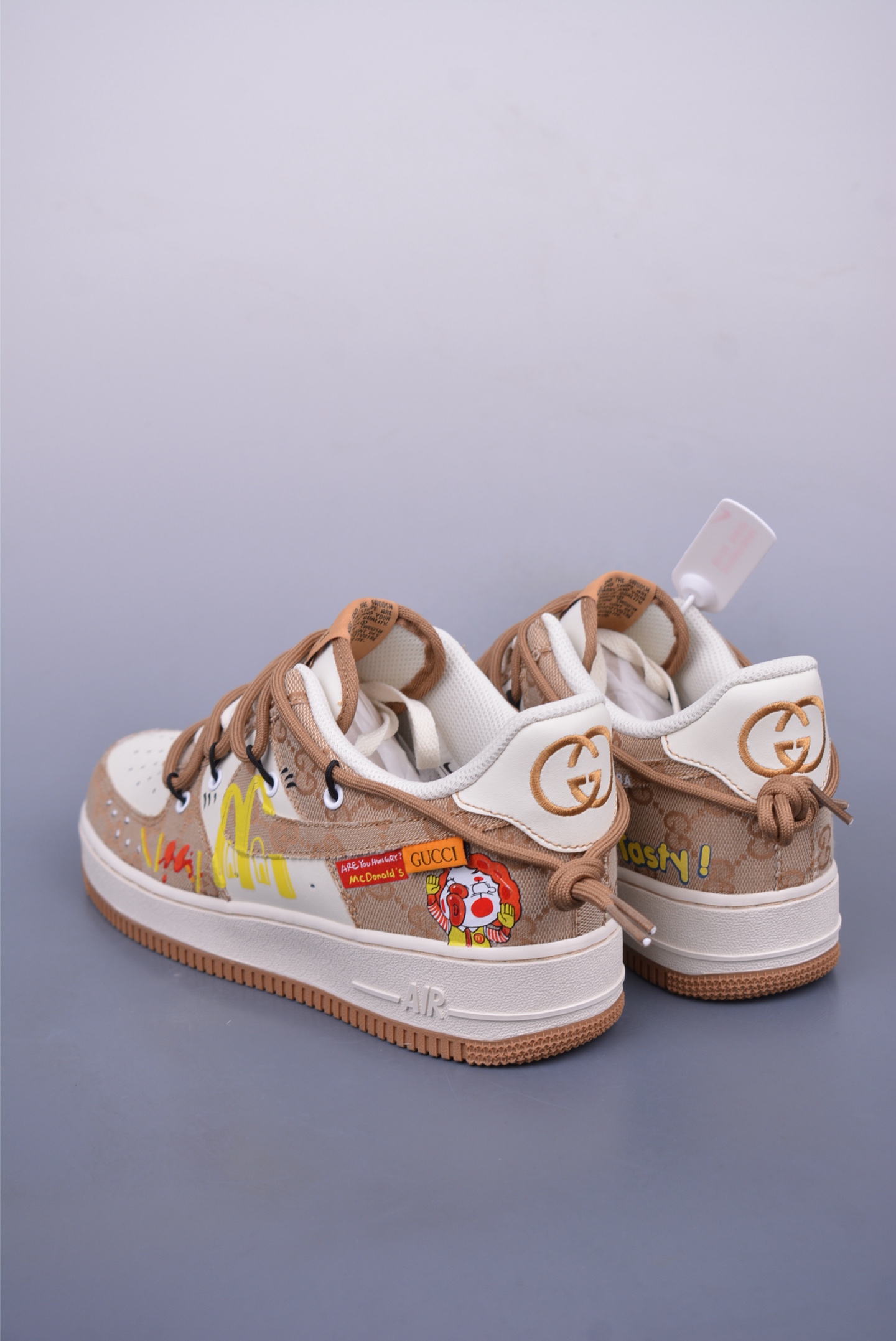 Gucci x McDonald's Hamburger x Nike Air Force 1 07 Low Sneakers McDonald's Color BD0077-111