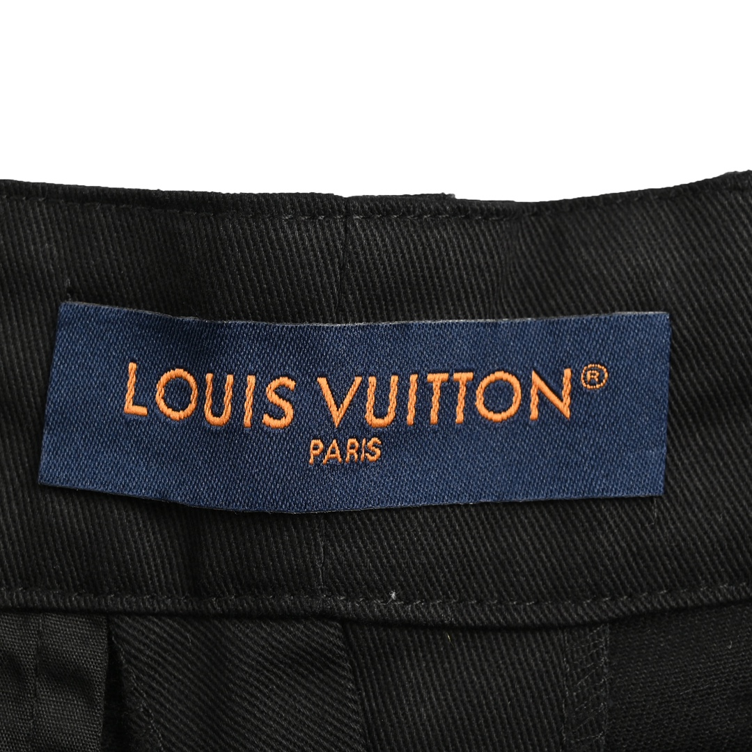 Louis Vuitton 24ss flocked monogram patchwork cargo shorts