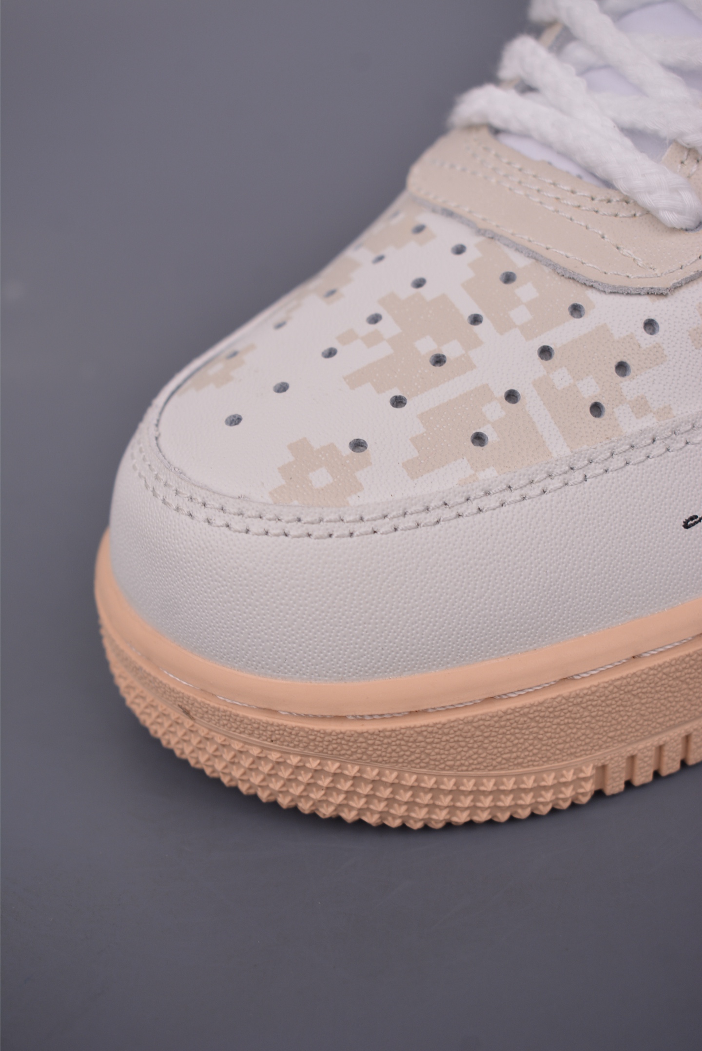 Nike Air Force 1 Low 