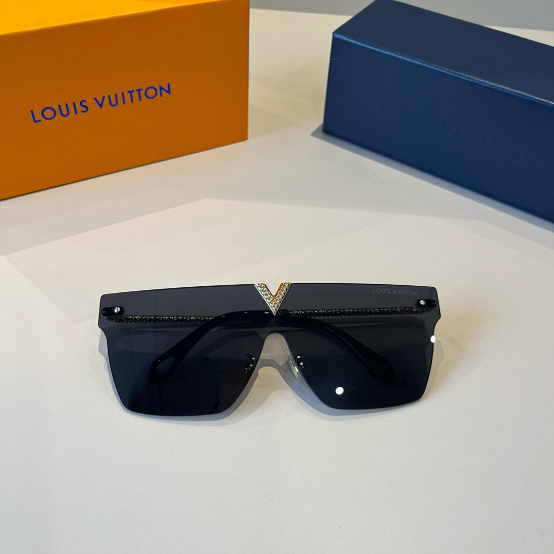 Louis Vuitton Square Frame Sunglasses