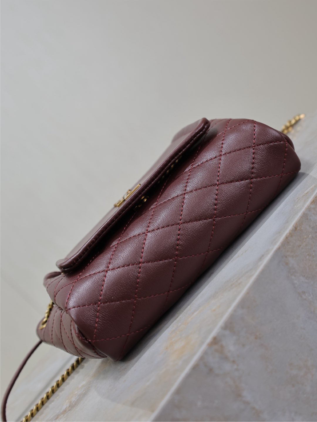 Yves Saint Laurent Mini Nolita Chain Bag 672738