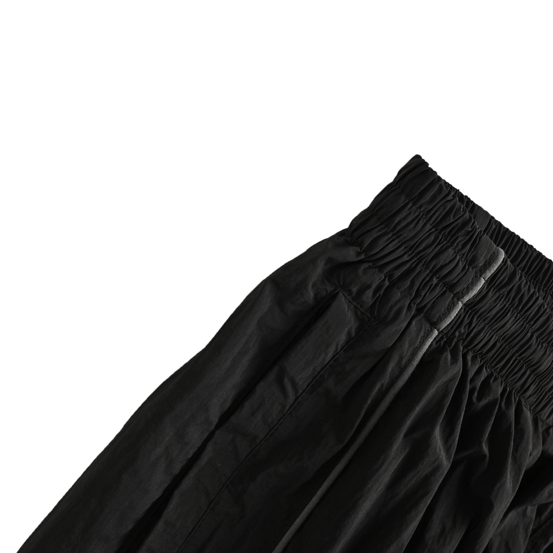 Balenciaga 24Fw hook and loop embroidered woven trousers