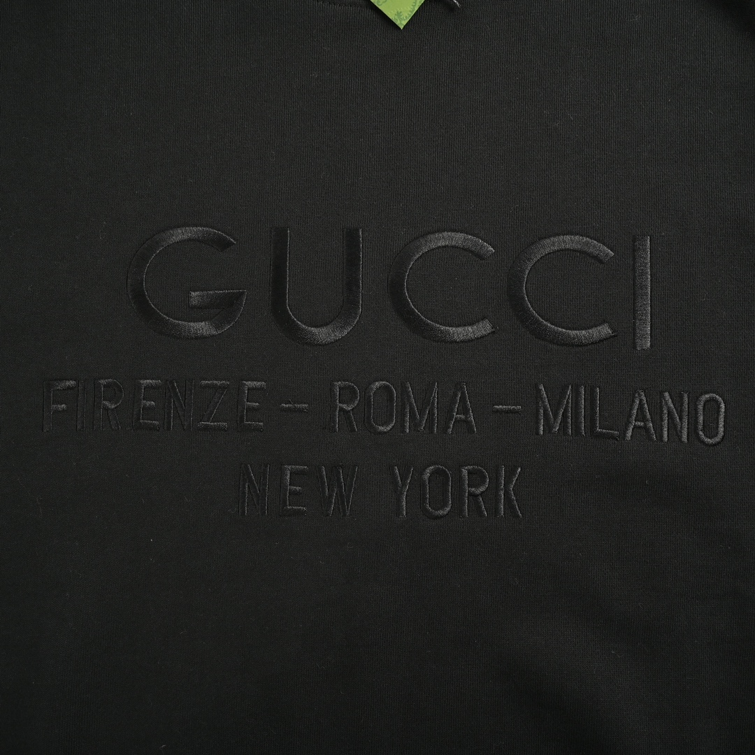 Gucci 24Fw obscure embroidered lettering crew neck sweatshirt