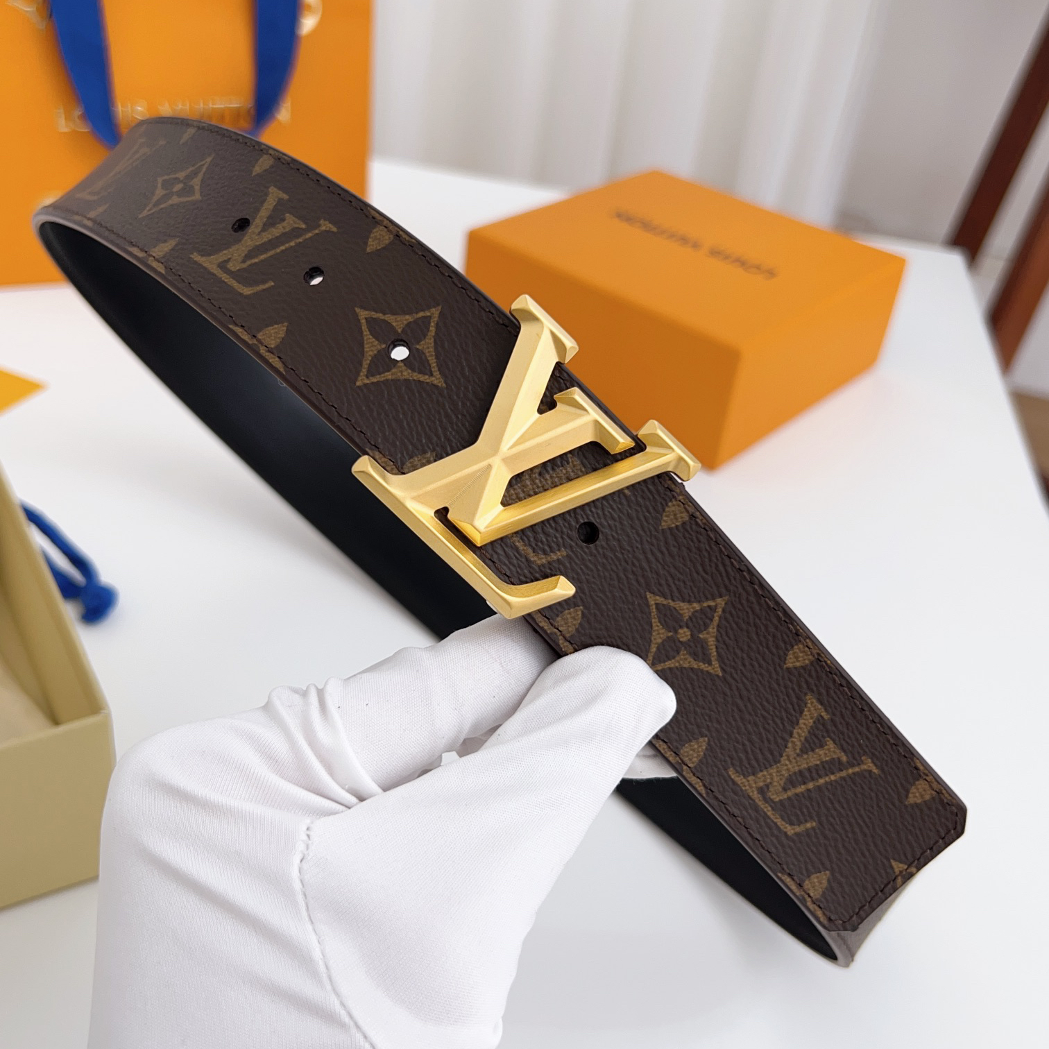 Louis Vuitton Men's Monogram Logo Belt, 4cm Width