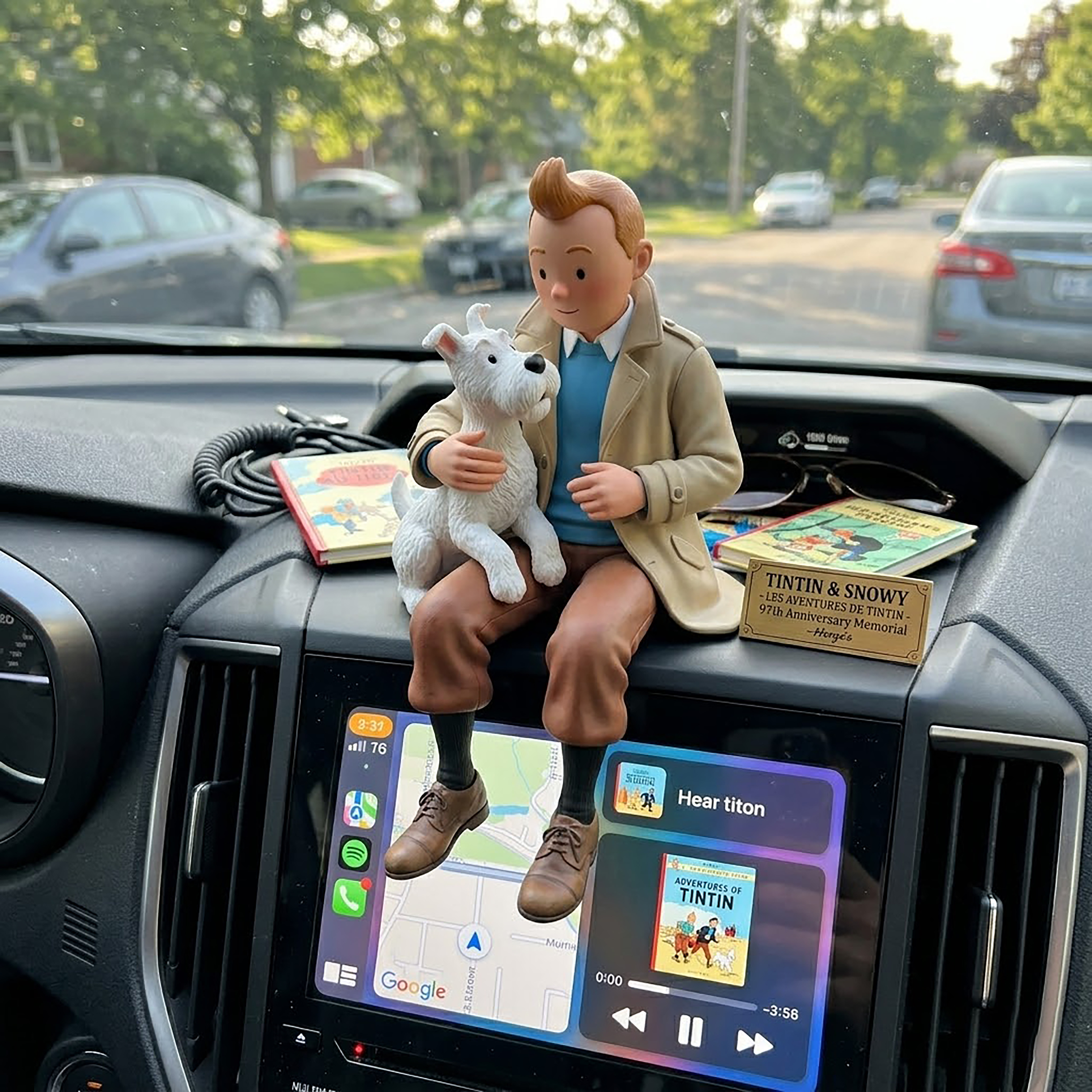 📖 Tintin & Snowy: 97th Anniversary Seated Figure – Adventure Awaits