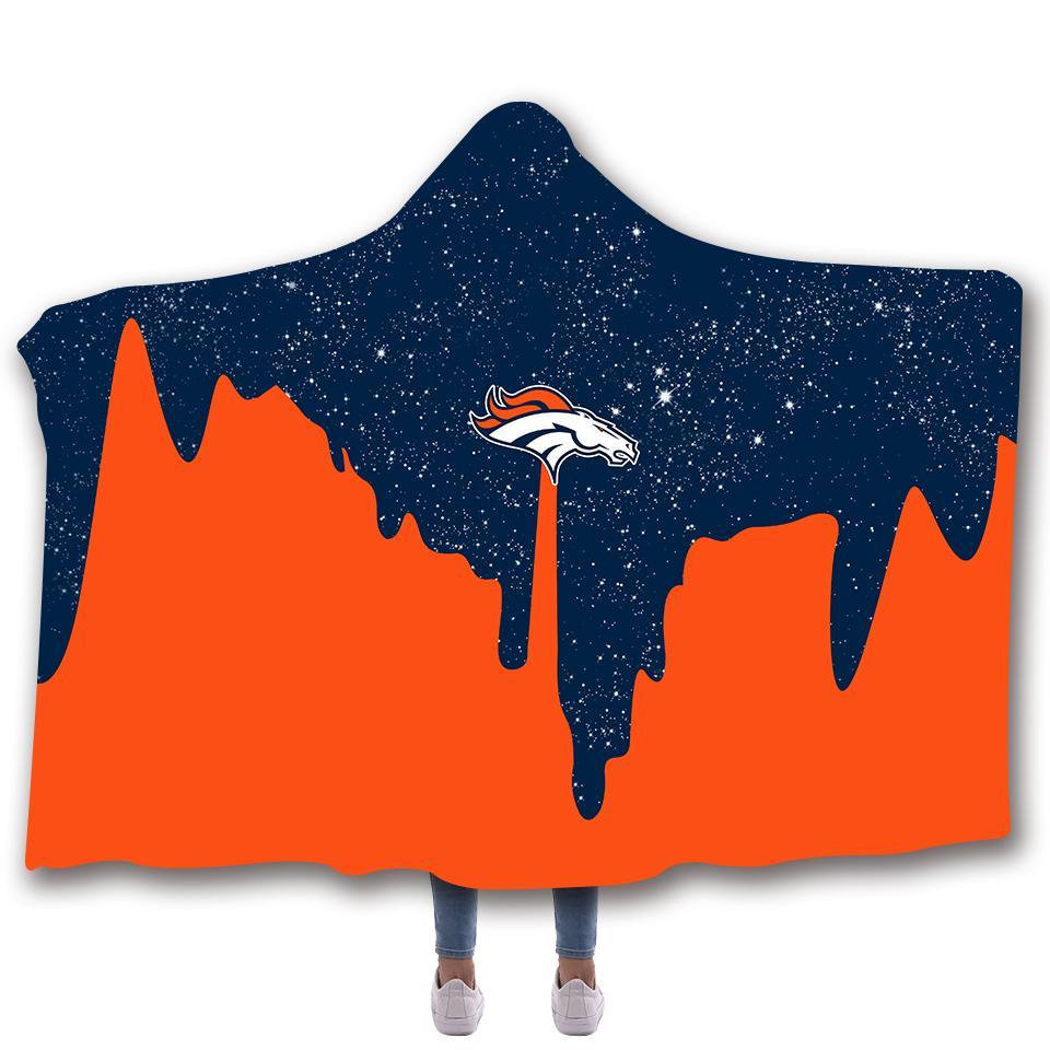 DENVER BRONCOS CLASSIC 3D HOODED BLANKET
