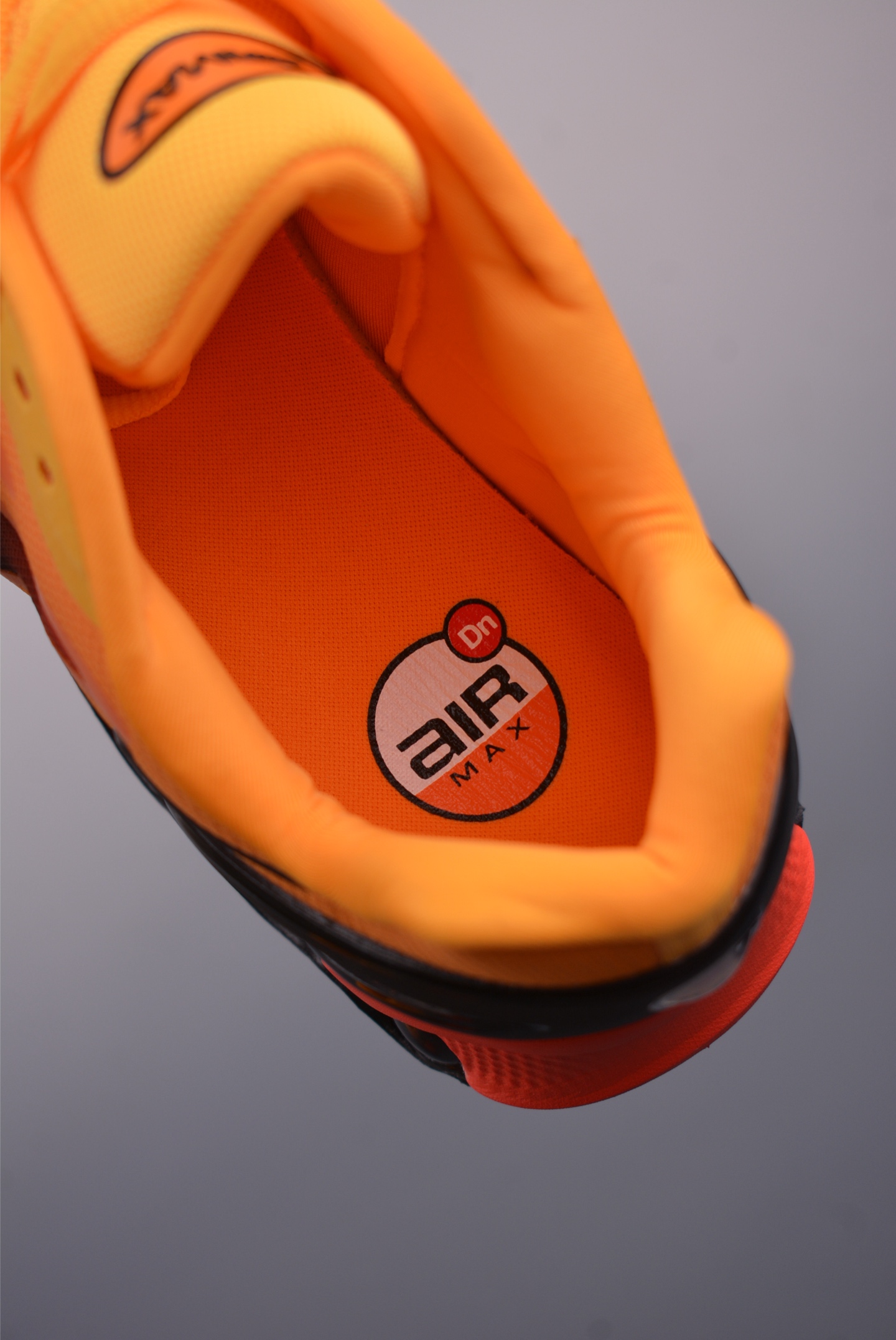 Nike Air Max DN8 