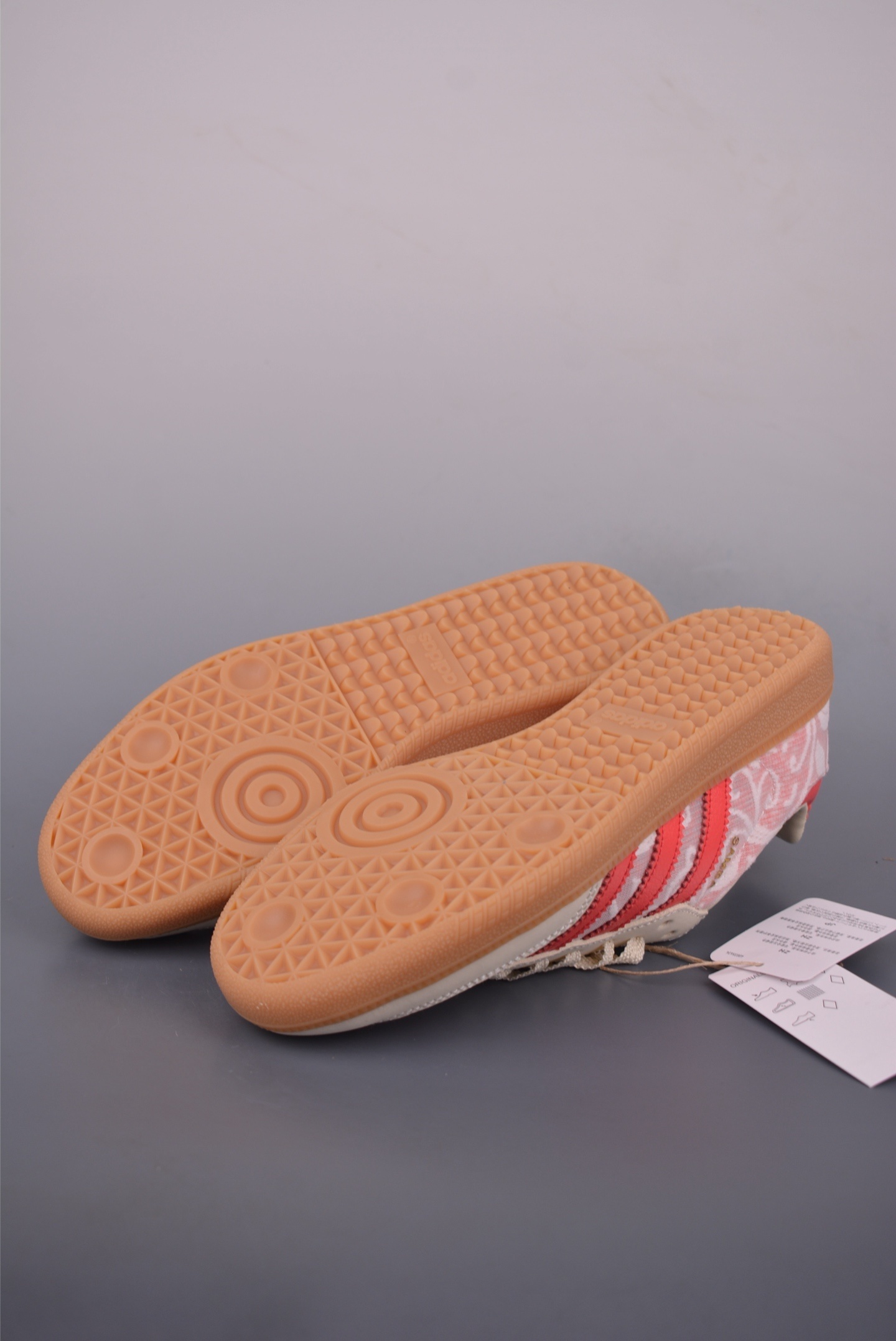 LIBERTY LONDON x adidas Samba OG Blooms Sneakers 