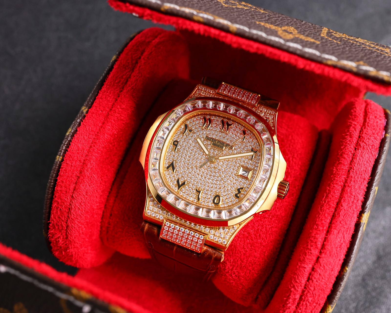 Patek Philippe Diamond Limited Edition Series Nautilus 5711