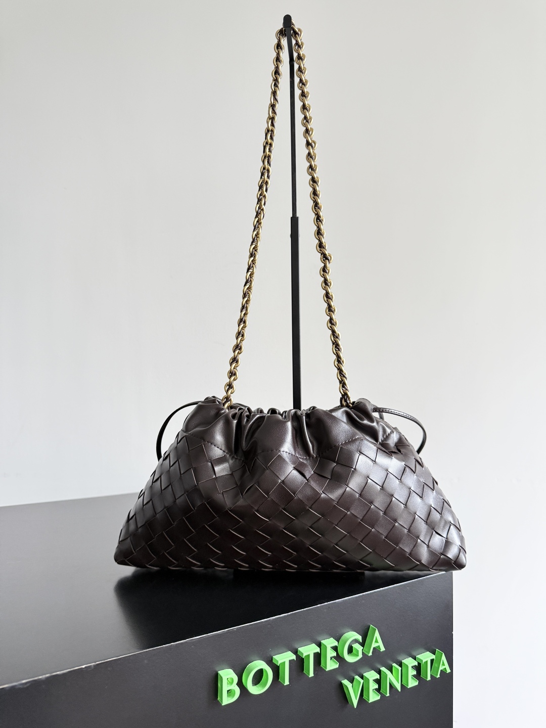 BOTTEGA VENETA 2025 New Women's Dustbag Notte Clutch 839394