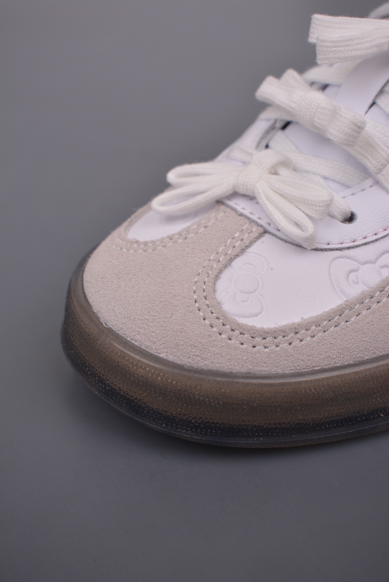《Hello Kitty》x Adidas Gazelle Indoor Trainers Hello Kitty And Friends II0013