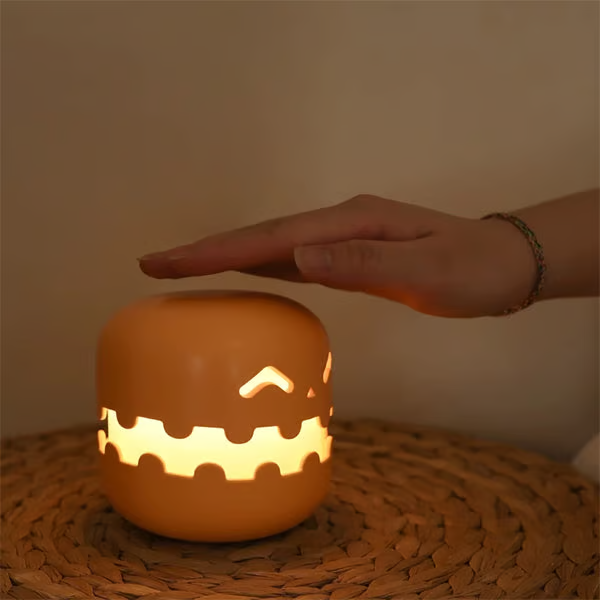 🔥LAST DAY 49% OFF - 🎃Spooky Pumpkin Night Light