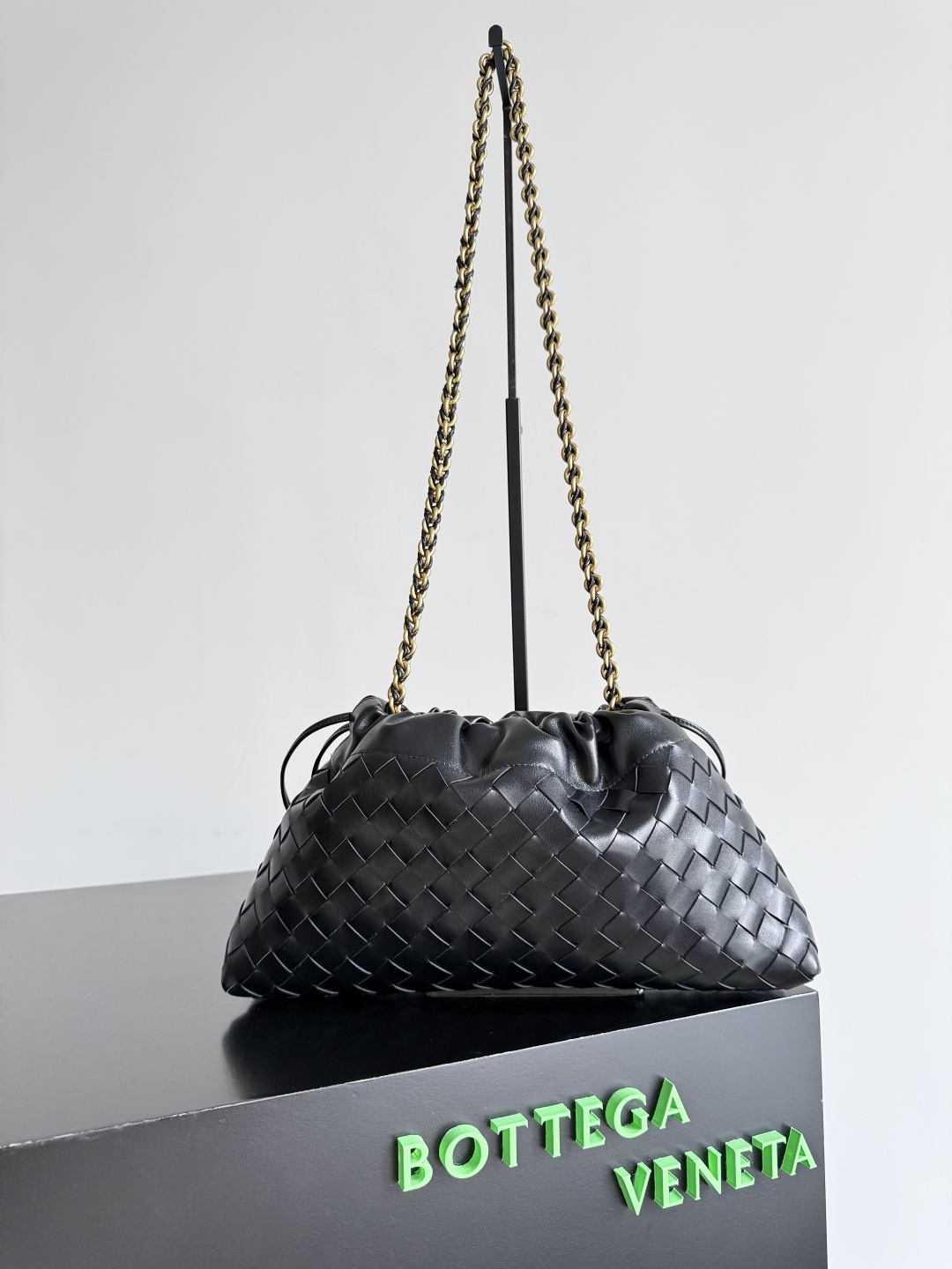 BOTTEGA VENETA 2025 New Women's Dustbag Notte Clutch 839394