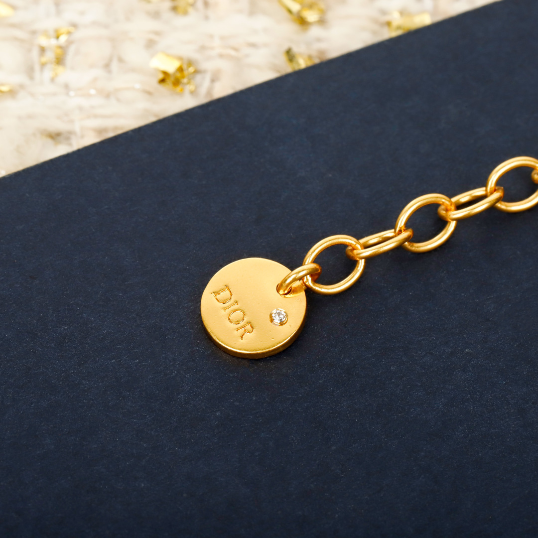 Dior wheat ear diamond necklace
