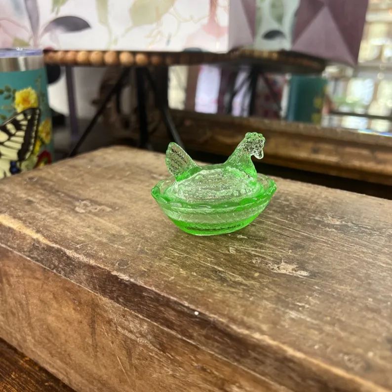 Covered Mini Glass Hens on Nests