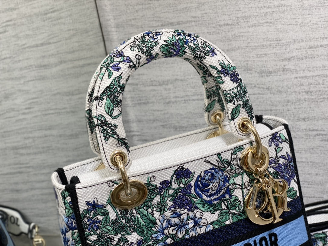 Dior Winter Garden Series Lady Embroidered Handbag 6605
