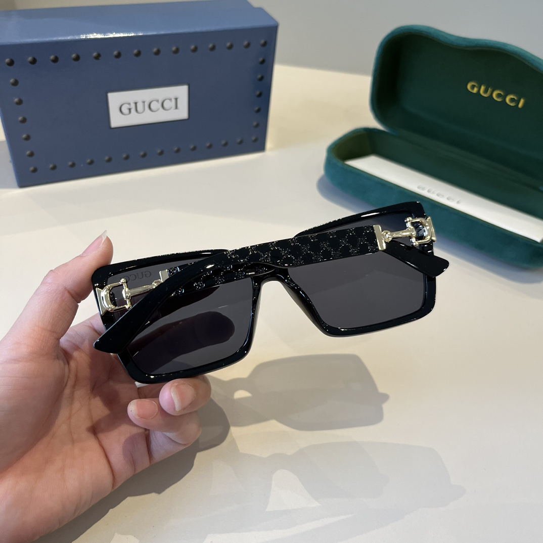 Gucci Square Frame Sunglasses