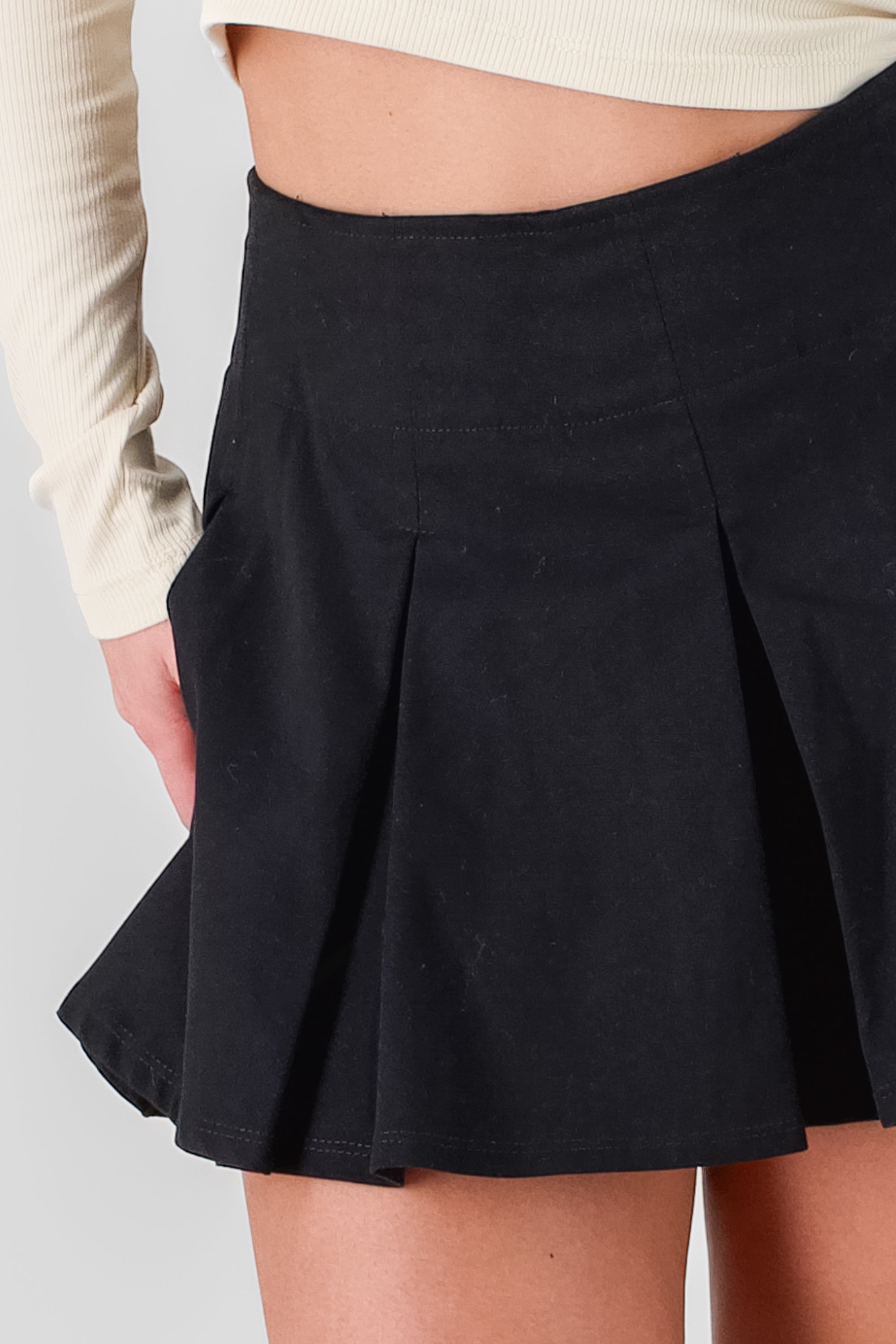 Pleated mini skirt