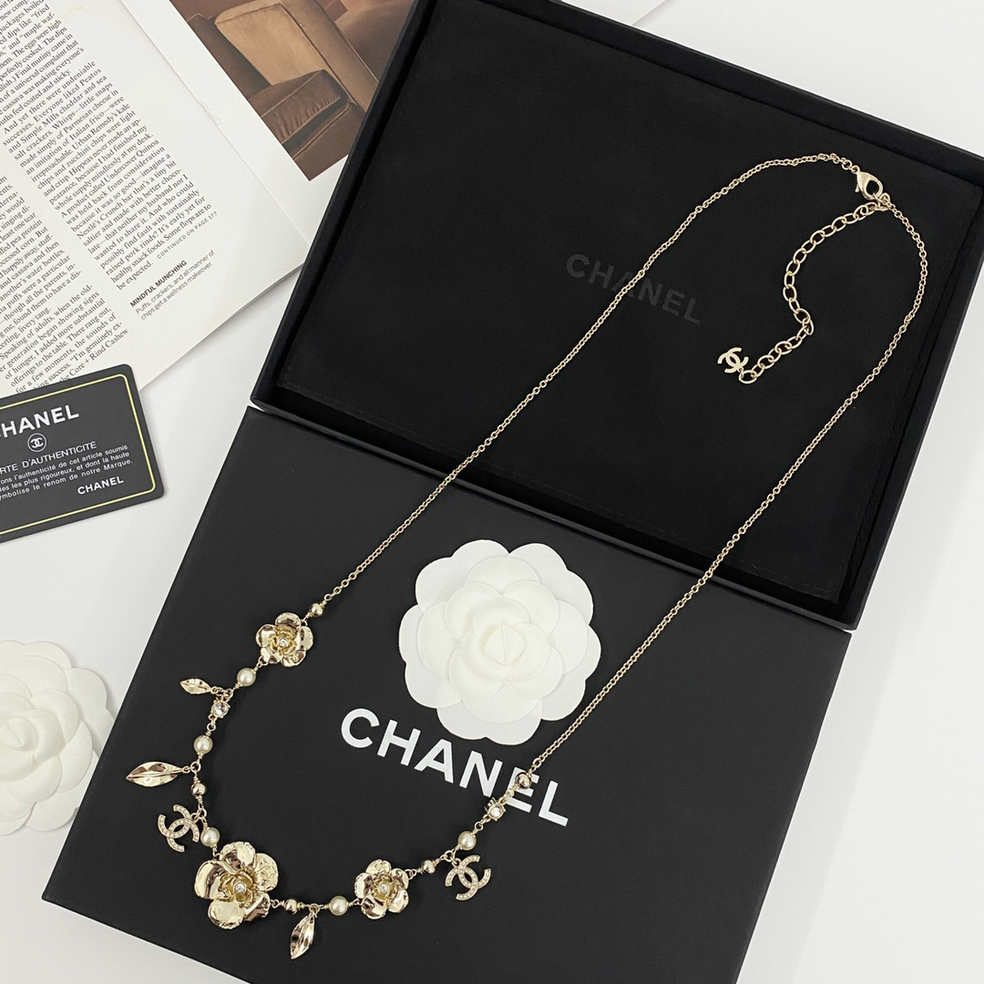 CHAN 24 multi-element camellia pearl waist necklace