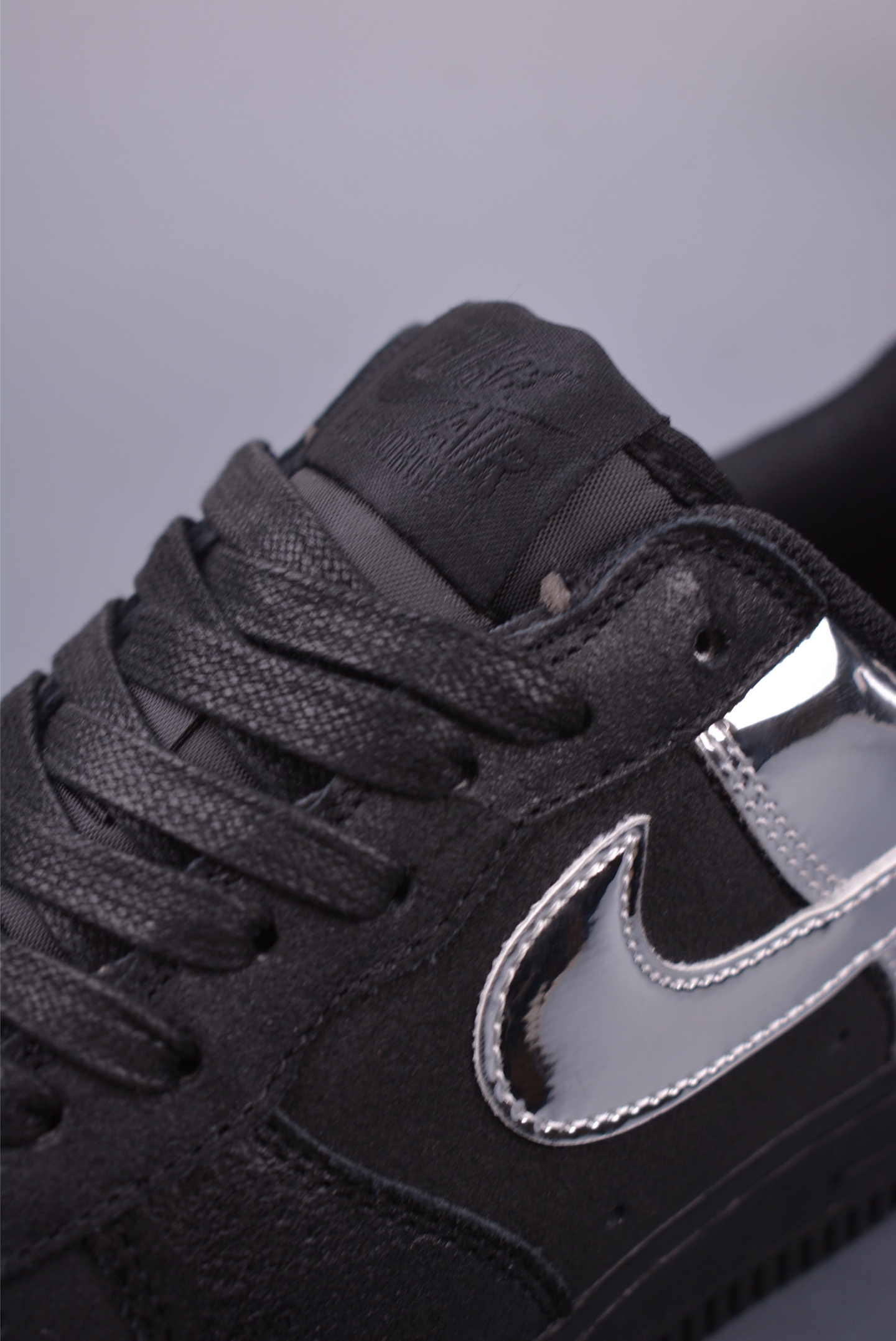Nike Air Force 1 07 LV8 Low 