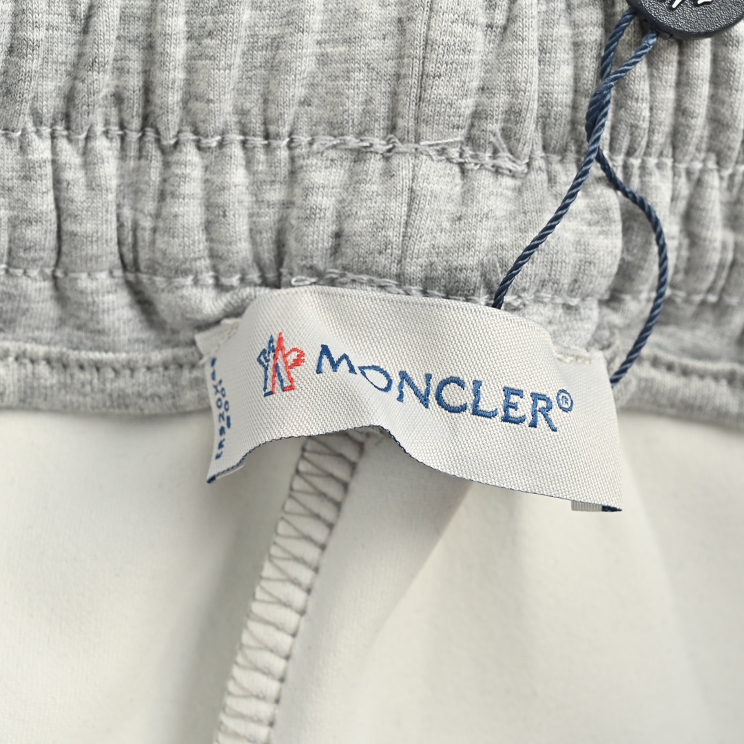Moncler 24Fw logo pocket print trousers