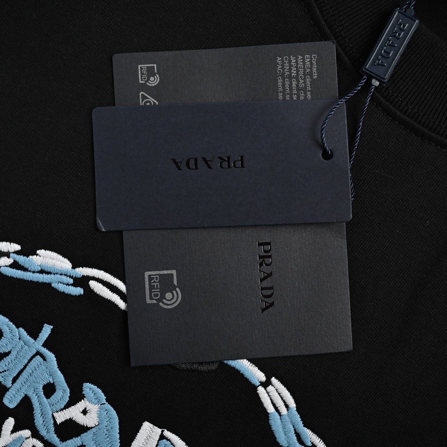 Prada 25ss overlapping logo embroidered short sleeves