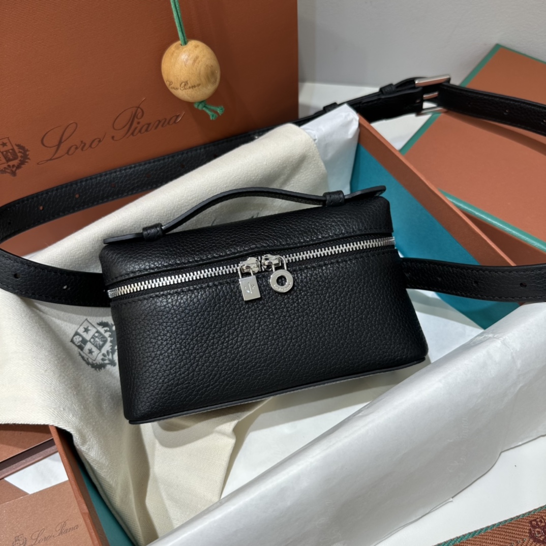 Loro Piana Extra pocket L16 waist bag