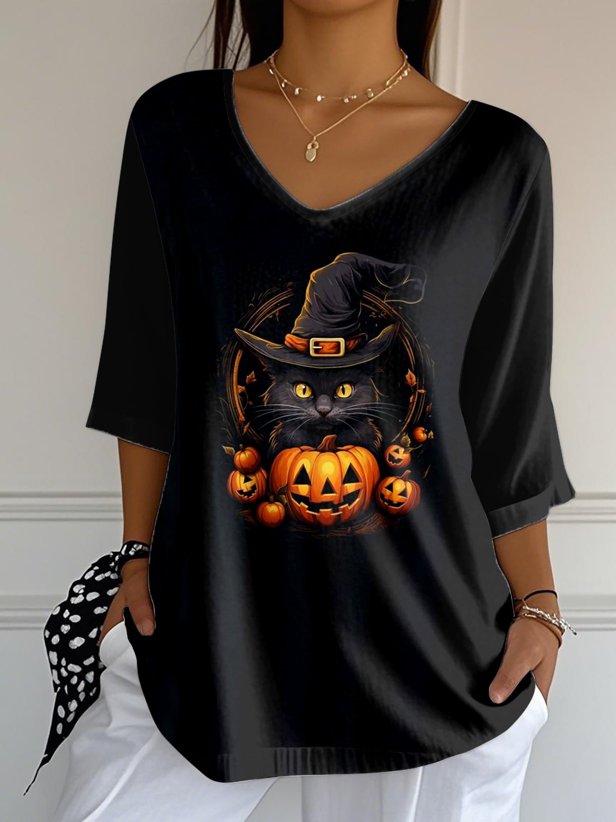 🔥Buy 3 Get 10% Off🔥Women's Halloween Evil Black Cat Pumpkin Luminous Printed Casual Long T-Shirt