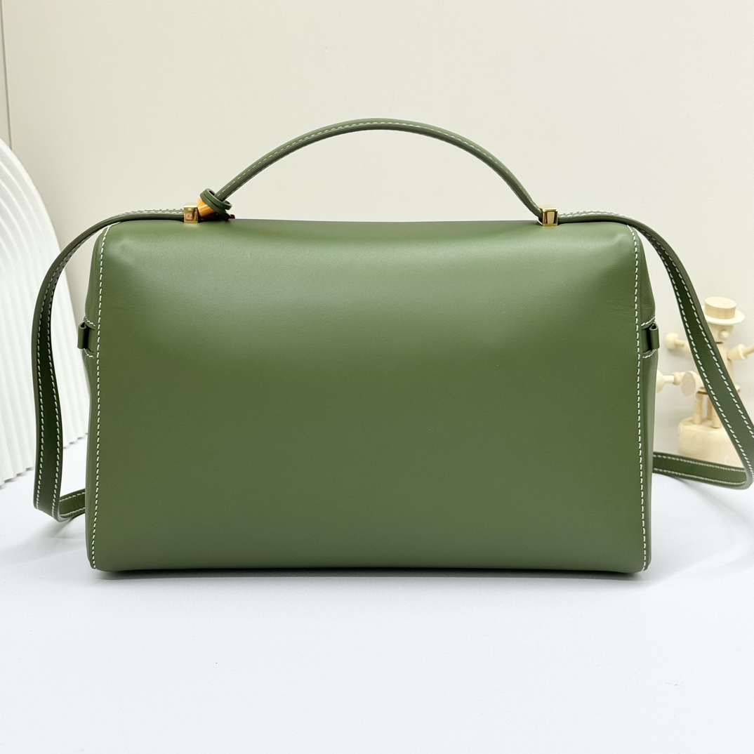 Loro Piana Extra Bag L27 Crossbody Bag FAO4759