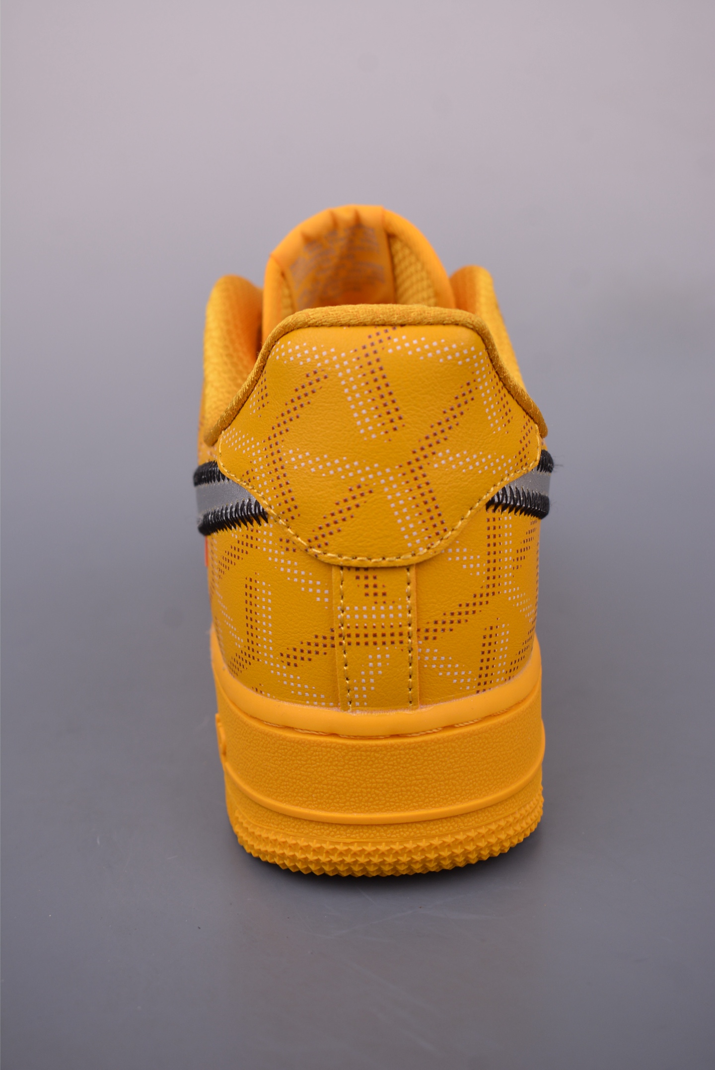 Nike Air Force 1 Low OFF Sneakers YN76984-411