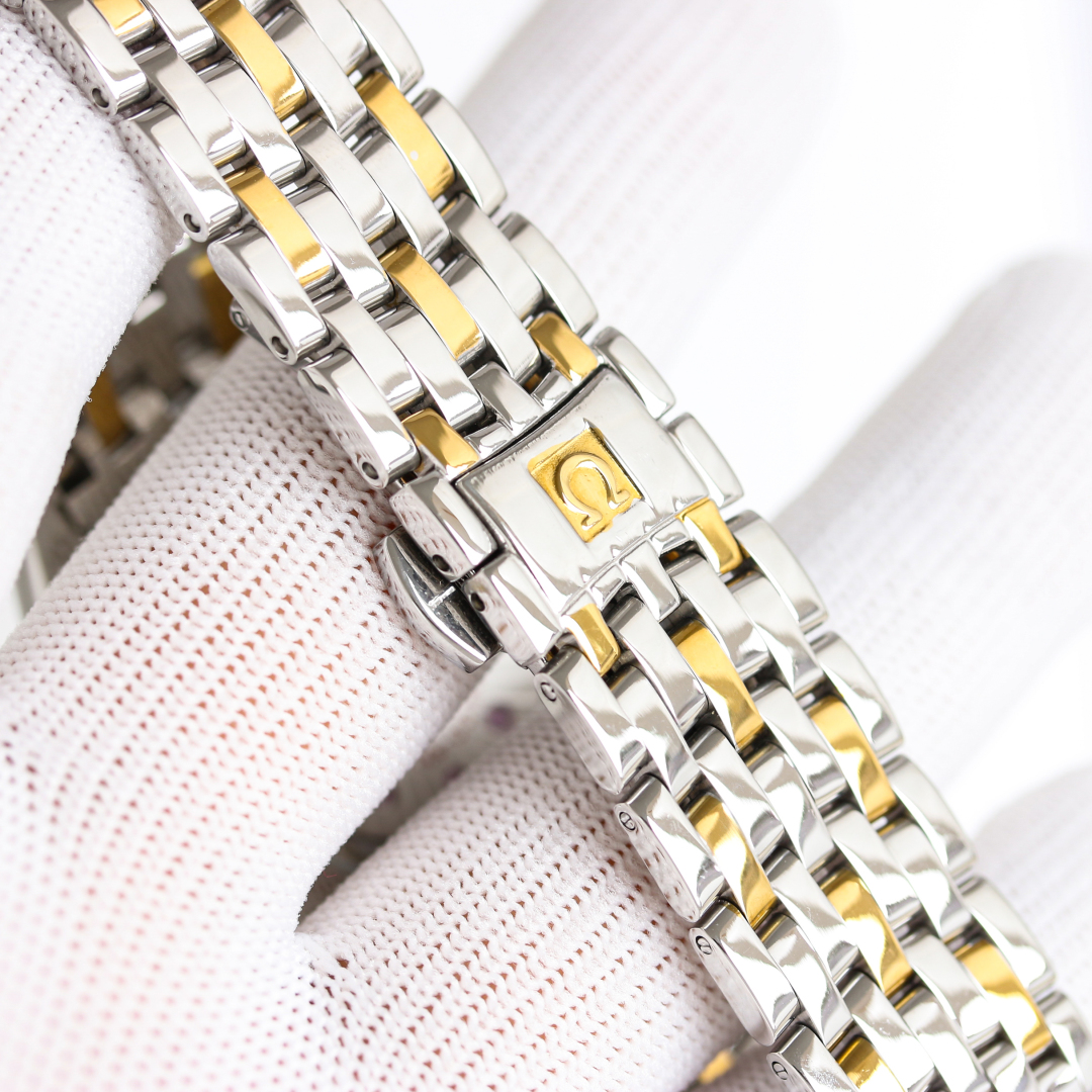 Omega De Ville Classic Three-Hand Series Manual Mechanical Watch