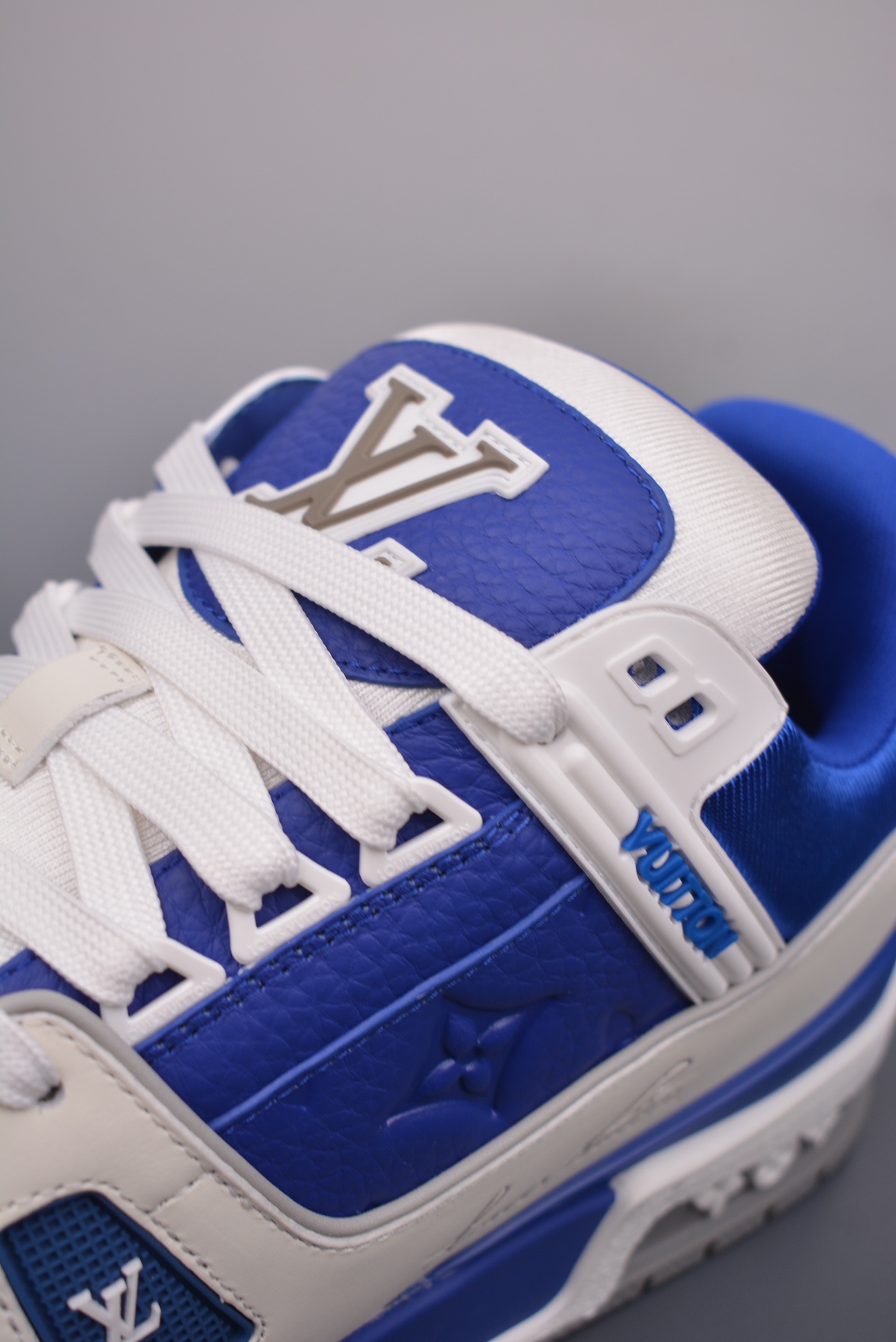 Louis Vuitton Trainer Sneaker Low Blue and White Jacquard
