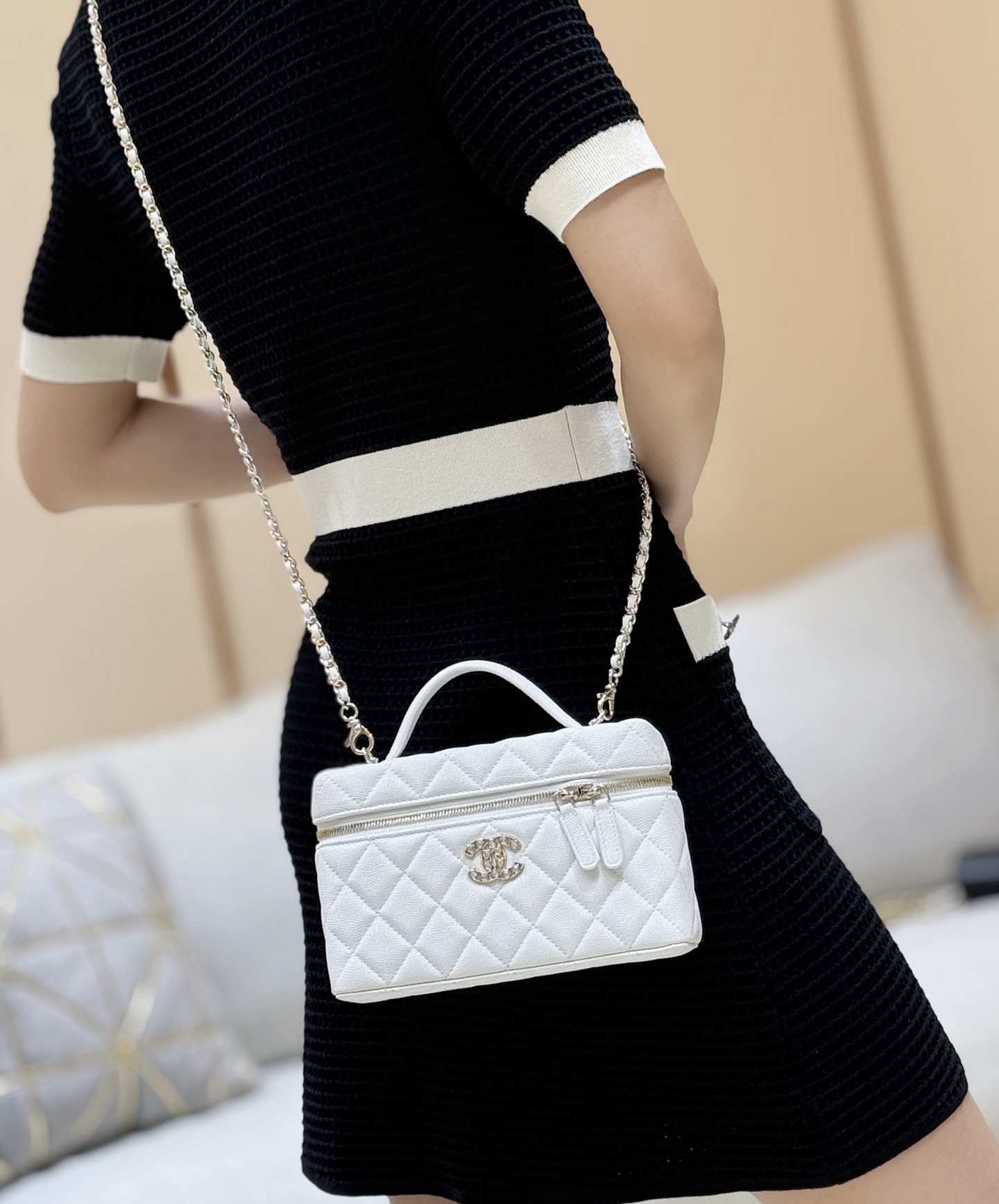 Chanel 25S Spring/Summer Series coco crush handle long box AP4590 00108