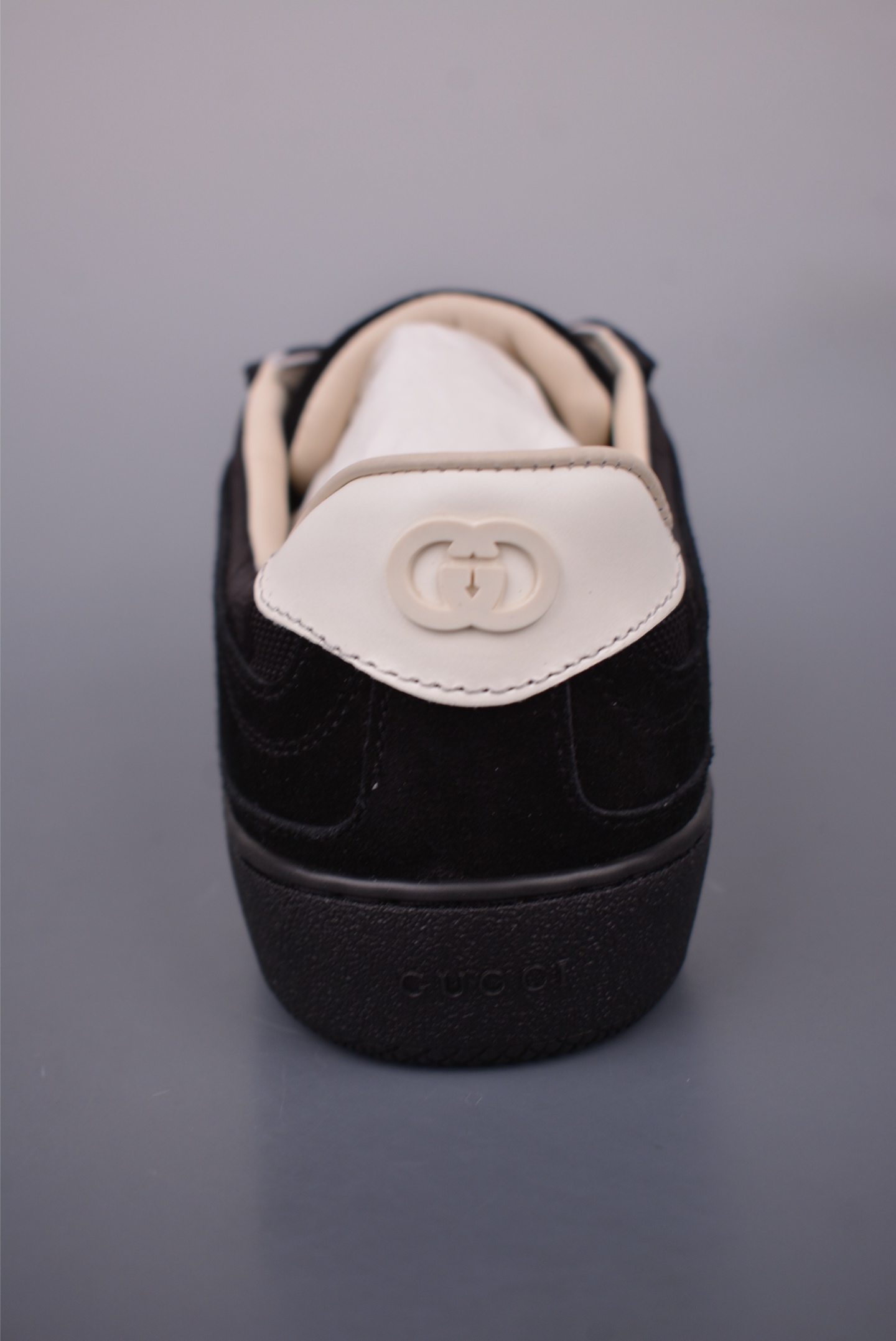 Gucci Interlocking G Suede Sneaker G74 series L1111