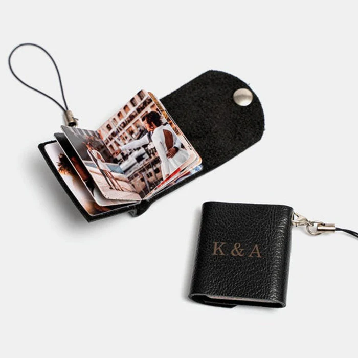💗Mini Photo Album Keychain💗 - For Family/Couple Gift