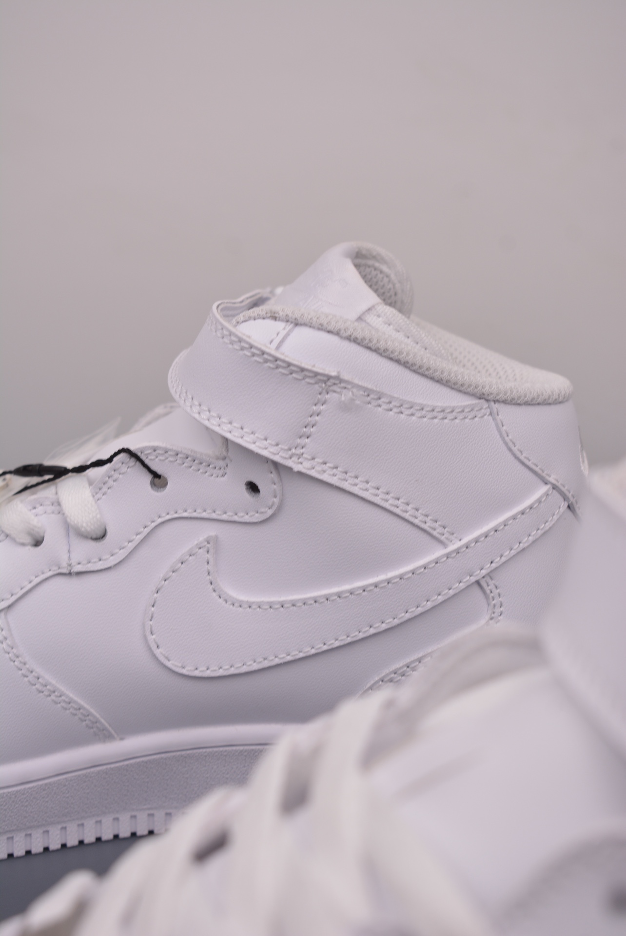 Nike Air Force 1'07 Mid Leather White CW2289-111