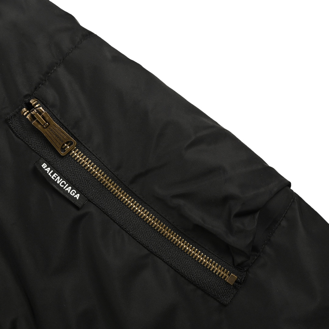 Balenciaga 24FW sleeve zippered cropped bomber jacket